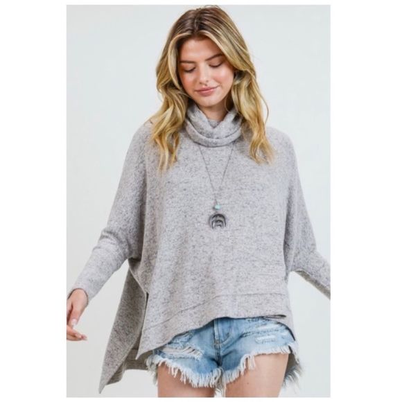 🆕 Oversized Brushed Dolman Sleeved Loose Turtleneck - Picture 1 of 6